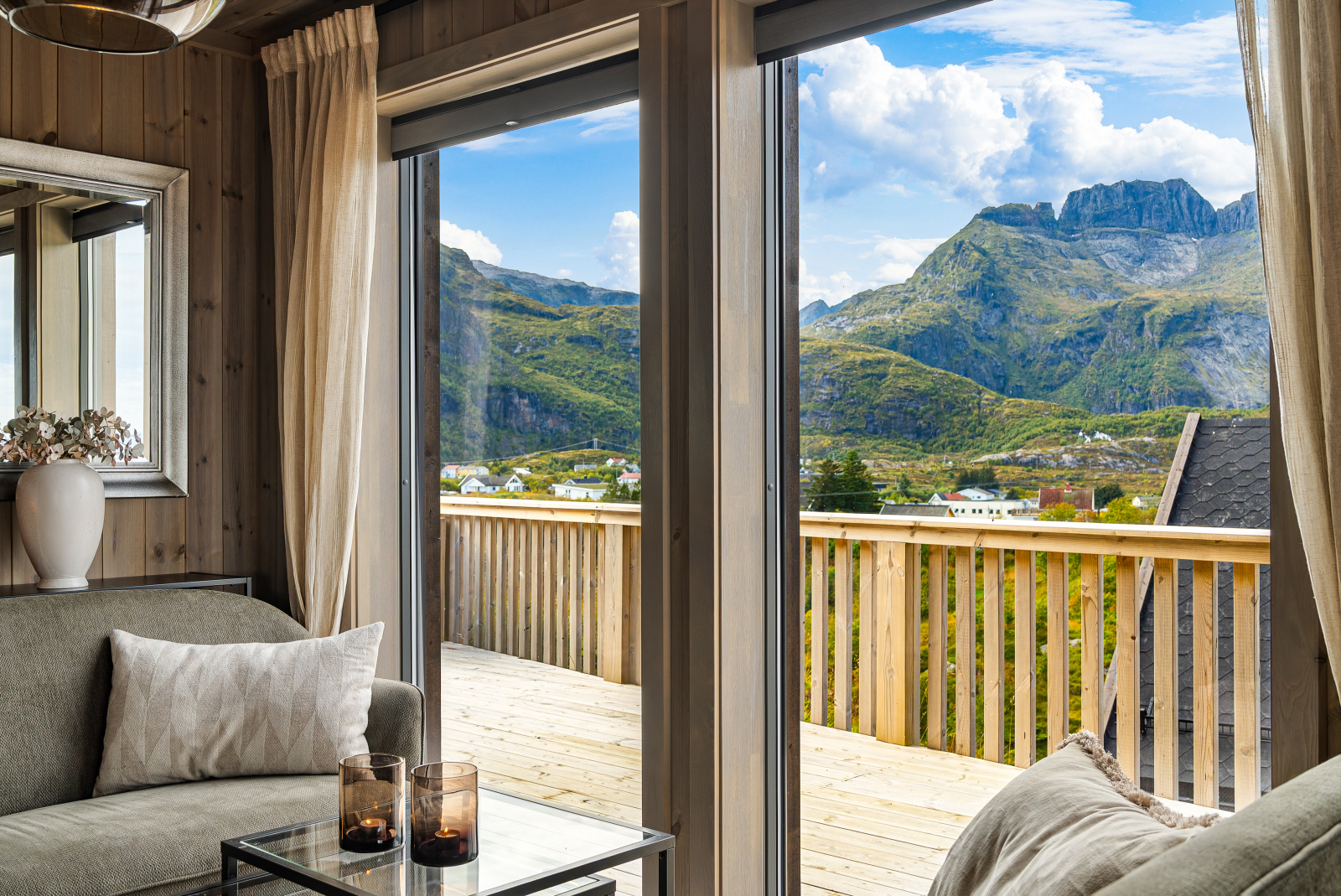 Stue med panoramautsikt