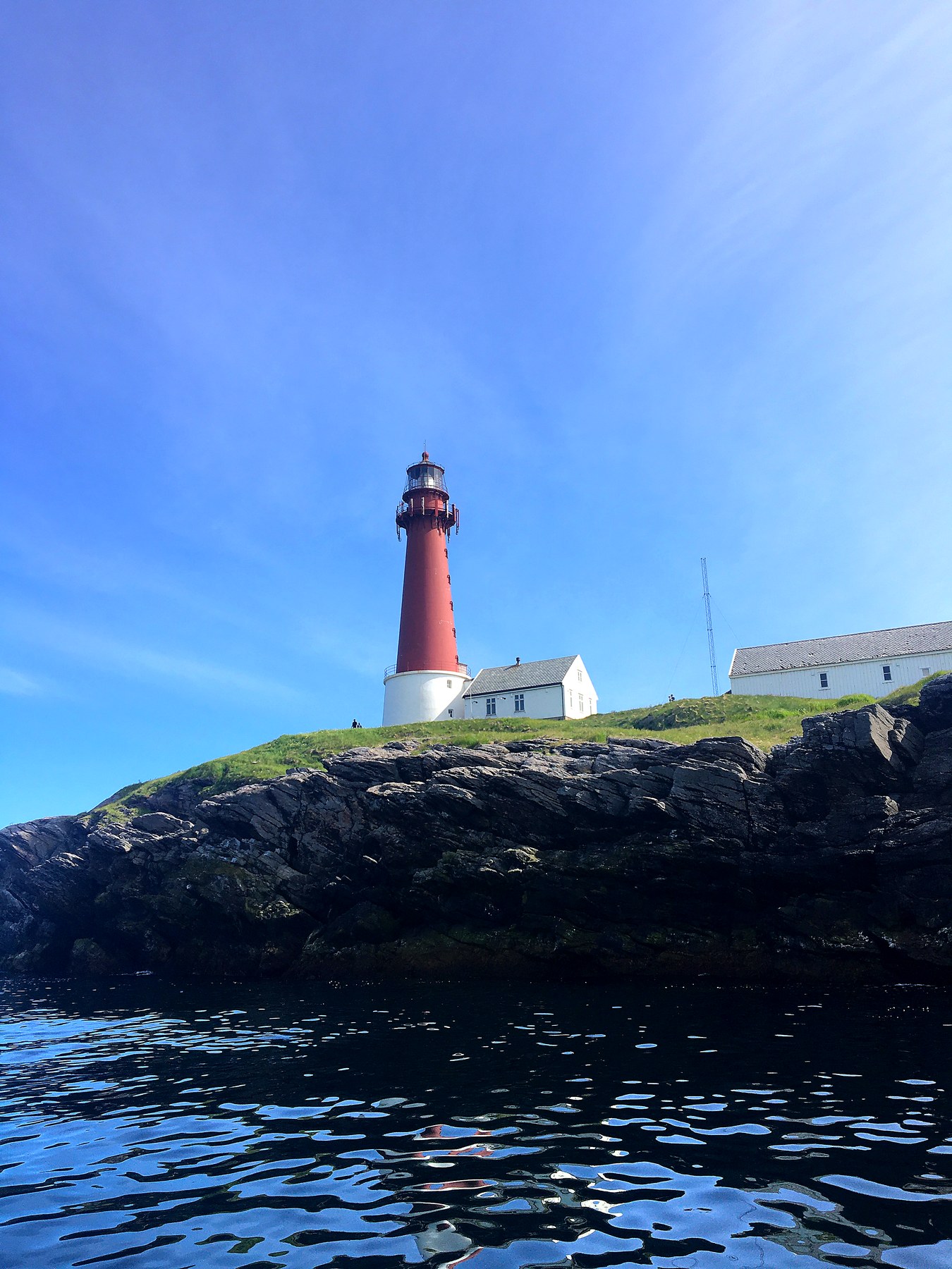 Skumvær lighthouse off Røst